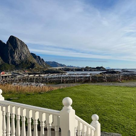 Lofoten Suite Apartments - Rostad Retro Rorbuer Reine Kültér fotó